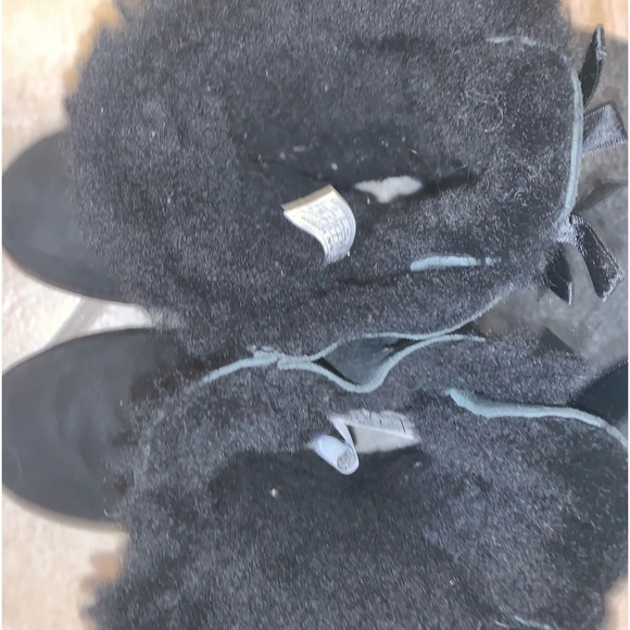 UGG BAILEY BLACK BOW TIE BOOTS WOMEN’s size 6 - Picture 13 of 16